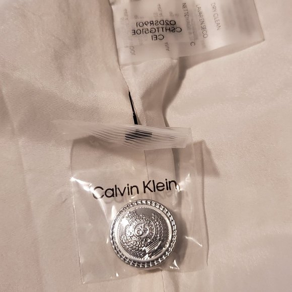 Women's Tweed Pocket Mini Skirt - Picture 10 of 10